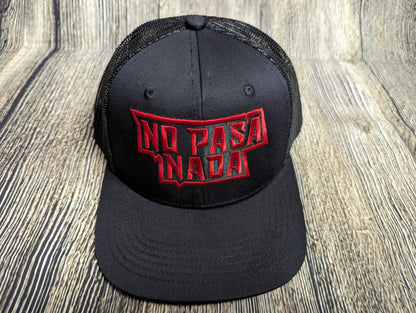 No Pasa Nada Red - Snapback Mesh Hat - Curved Bill